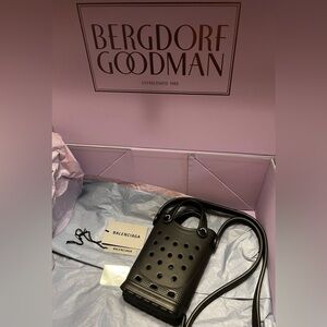 GREAT OFFER - BALENCIAGA X CROCS - Phone Holder